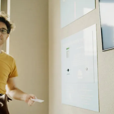 Schlaf&gut - Self Check-in Hotel *